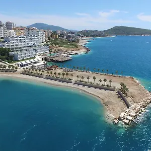 santa-quaranta-premium-resort.albaniahotels.org/