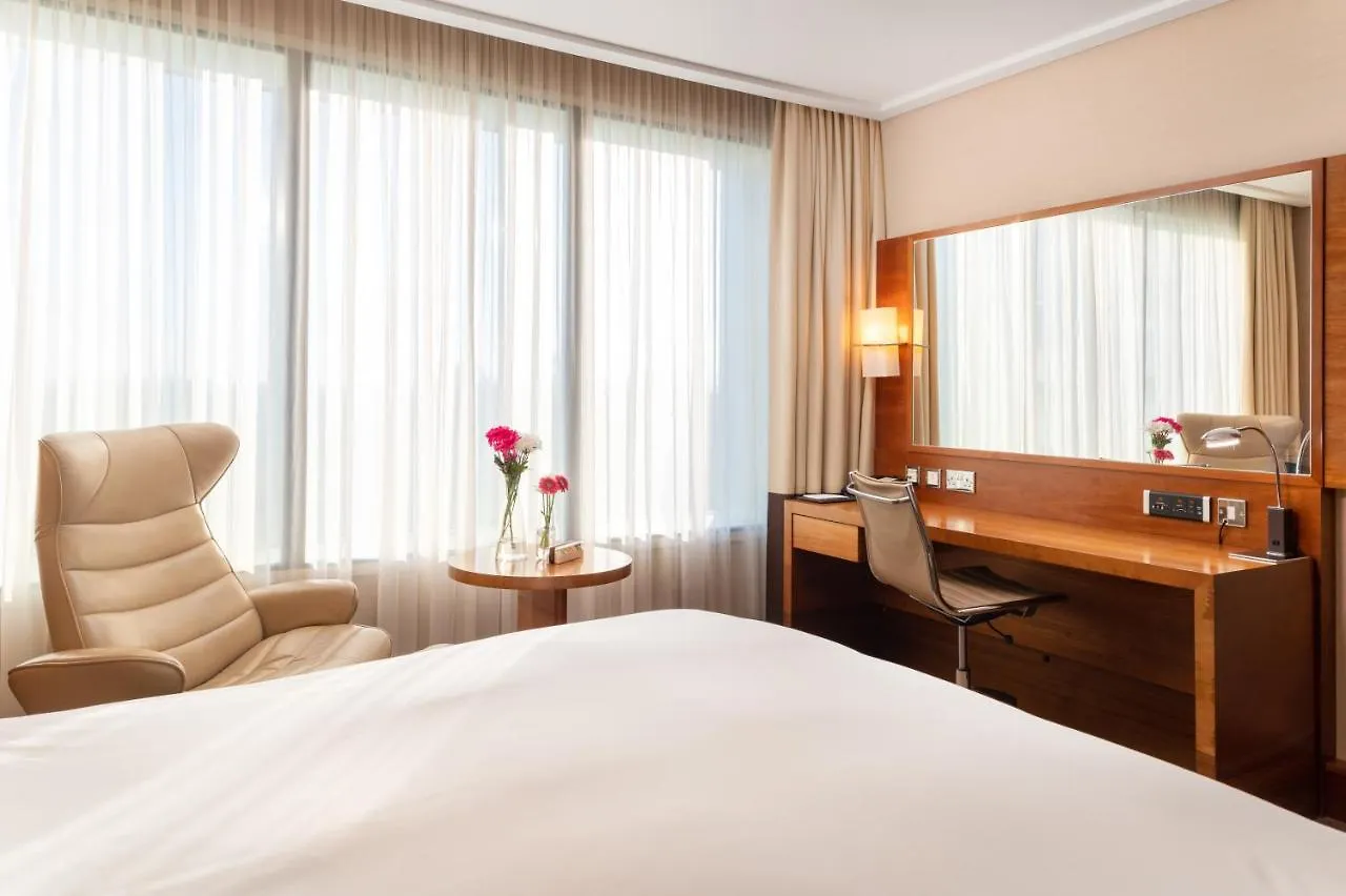 Sofitel London Heathrow Ξενοδοχείο Χίλινγκτον 5*,  Ηνωμένο Βασίλειο
